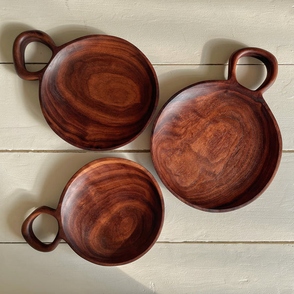 Skål i amerikansk valnød