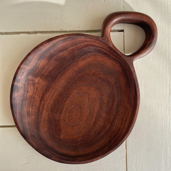 Skål i amerikansk valnød