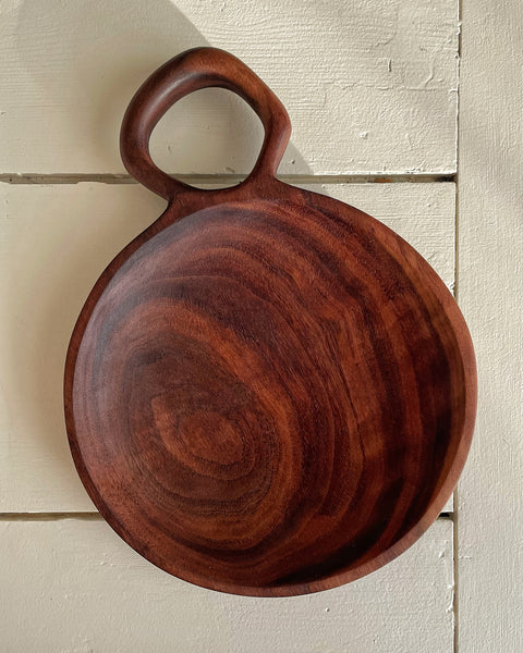 Skål i amerikansk valnød